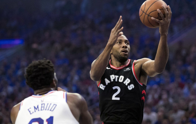  莫布利24+10骑士大胜猛龙  