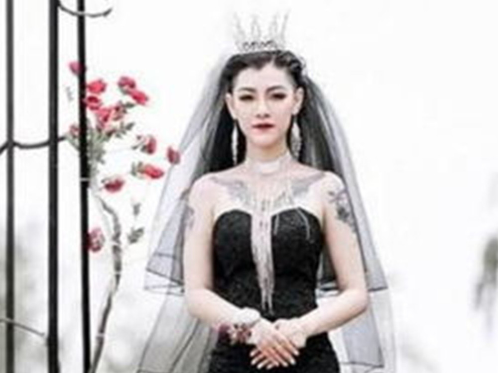  米兰双雄隔空较劲，蓝黑与红黑谁能笑傲亚平宁